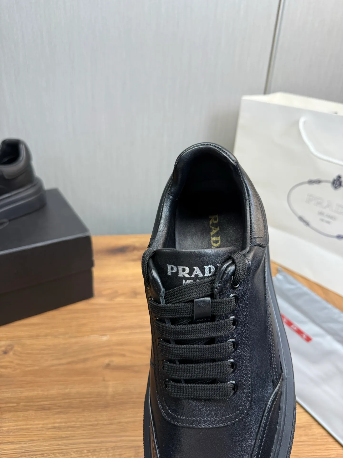 Men's shoes 💰500💰 PRADA【Prada】Men's new casual shoes ⬆️Imported cowhide + genuine leather lining. Anti-slip outsole, 38-44 (customized for 45)